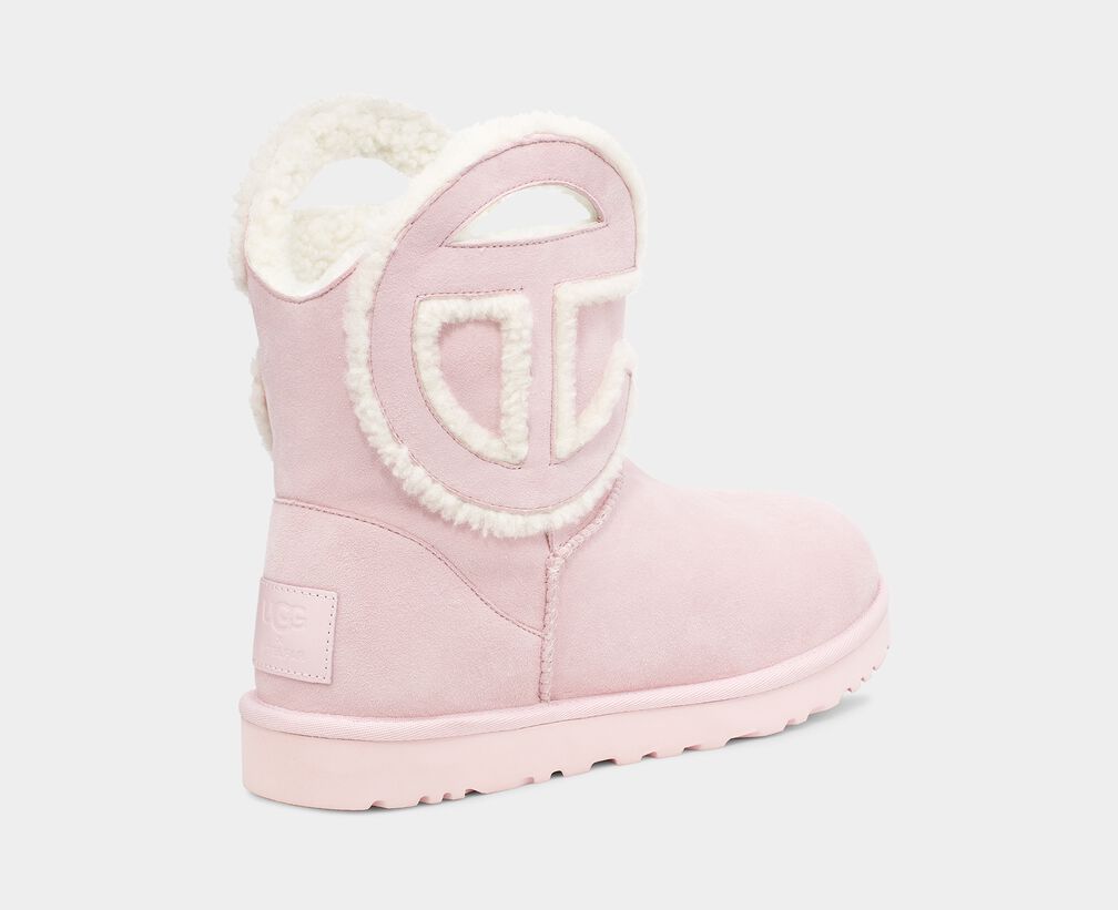 UGG X TELFAR Logo Mini UGG X TELFAR Logo Mini