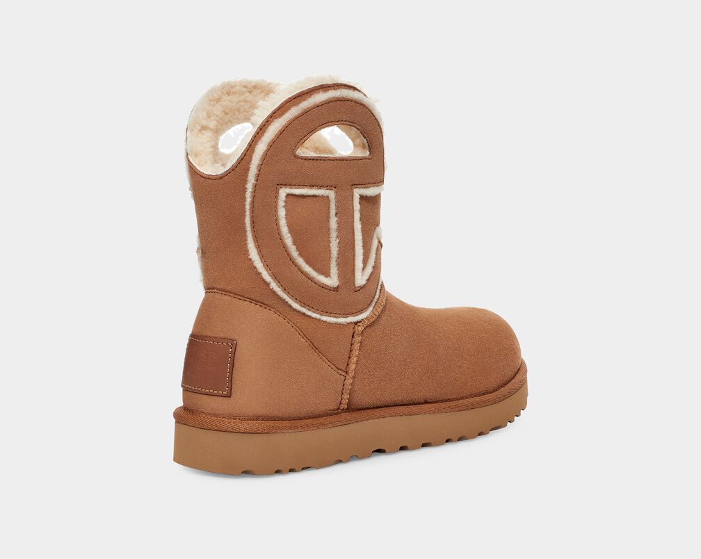 UGG X TELFAR Logo Mini UGG X TELFAR Logo Mini
